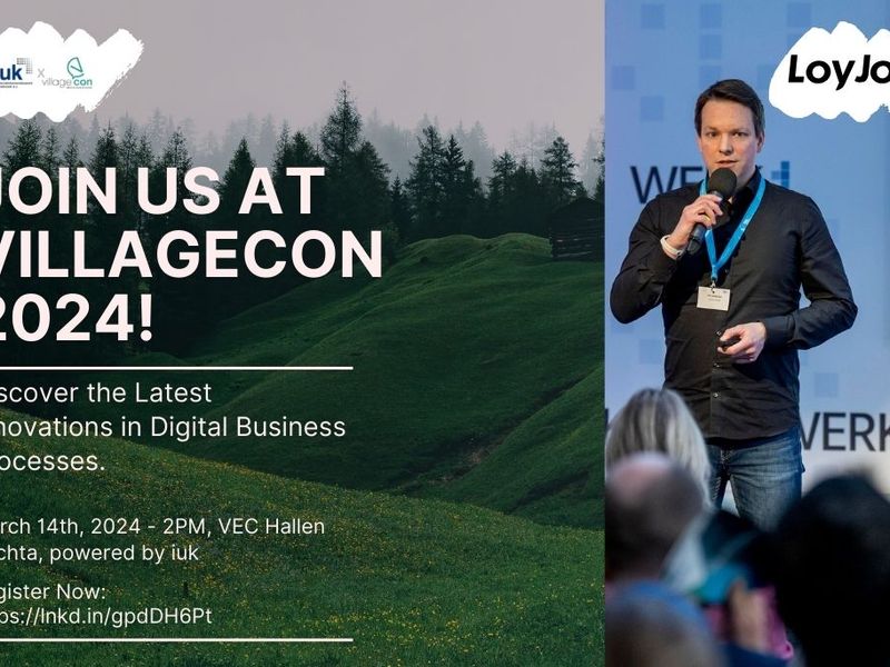 On the left a misty forest. On the right, LoyJoys CEO Ulf Loetschert speaking at a conference.