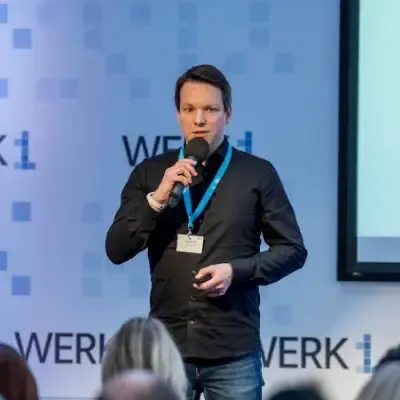 Ulf Loetschert, CEO and Co-Founder of LoyJoy